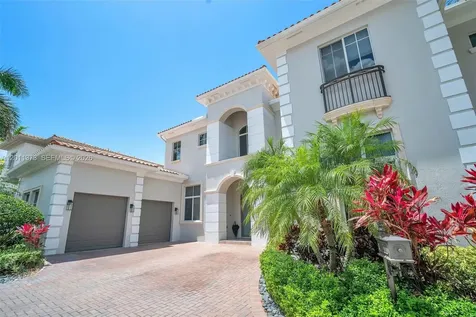 1480 Windjammer Way Hollywood FL 33019