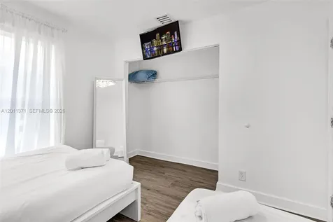 1020 SW 8th Street Hallandale Beach FL 33009