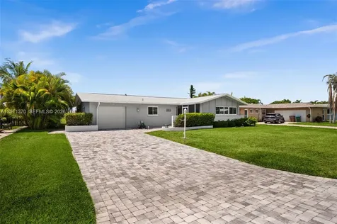 3014 SE 17th Avenue Cape Coral FL 33904