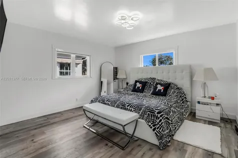 6810 NW 74th Place Tamarac FL 33321