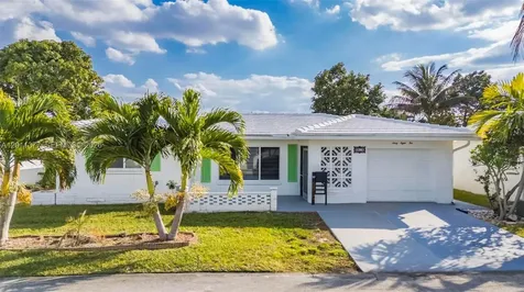 6810 NW 74th Place Tamarac FL 33321