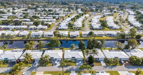 6810 NW 74th Place Tamarac FL 33321