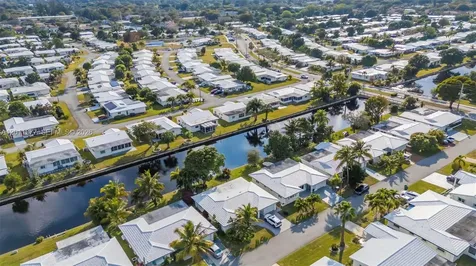 6810 NW 74th Place Tamarac FL 33321