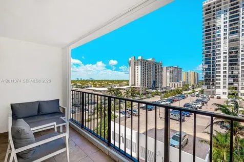 2401 S Ocean Drive Hollywood FL 33019