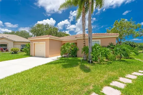 2001 SW 104th Avenue Miramar FL 33025