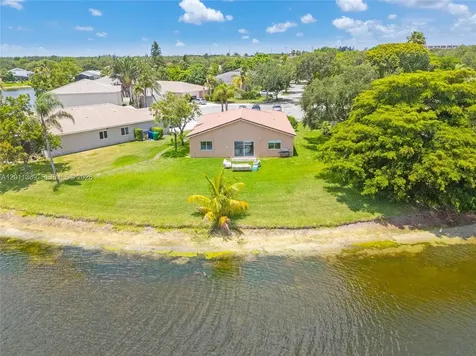 2001 SW 104th Avenue Miramar FL 33025