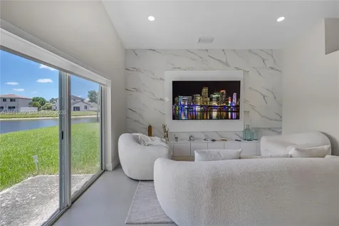 2001 SW 104th Avenue Miramar FL 33025