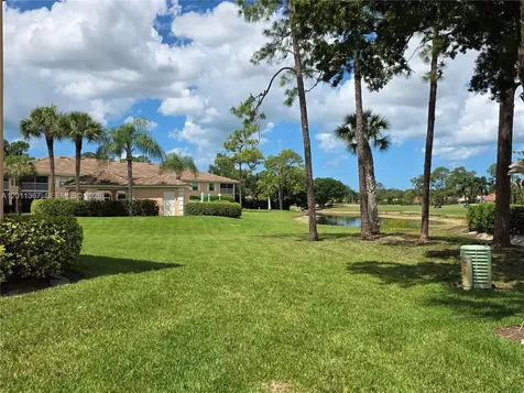 575 Augusta Boulevard Naples FL 34113