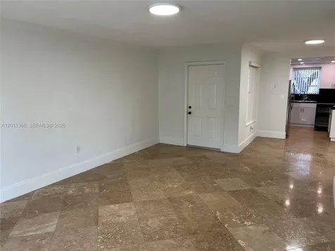 Miami FL 33143