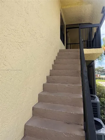 10023 Winding Lake Road Sunrise FL 33351