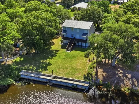 207 SE 6th Avenue Okeechobee FL 34974