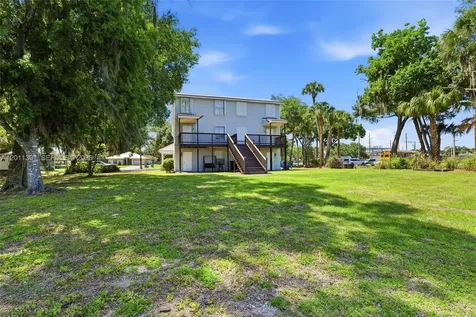 207 SE 6th Avenue Okeechobee FL 34974