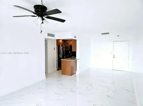 9682 Fontainebleau Boulevard Miami FL 33172