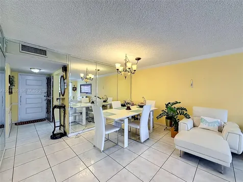 330 SE 2nd Street Hallandale Beach FL 33009