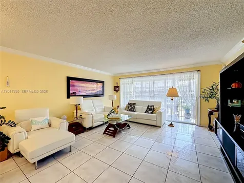 330 SE 2nd Street Hallandale Beach FL 33009
