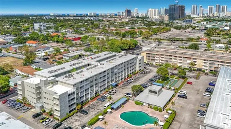 330 SE 2nd Street Hallandale Beach FL 33009