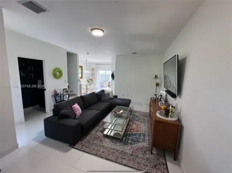 22372 SW 89th Path Cutler Bay FL 33190