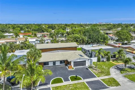 2131 N 53rd Avenue Hollywood FL 33021