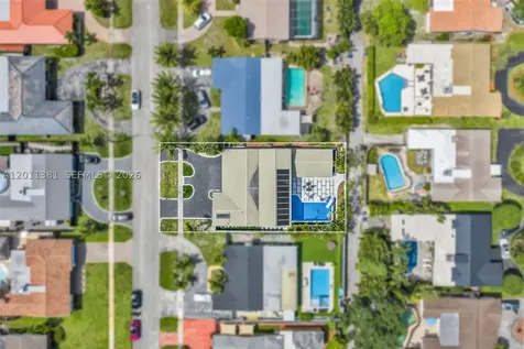 2131 N 53rd Avenue Hollywood FL 33021