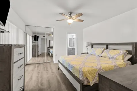 6001 60th Way West Palm Beach FL 33409