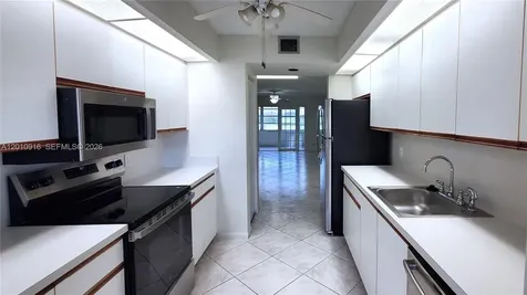 901 SW 128th Avenue Pembroke Pines FL 33027