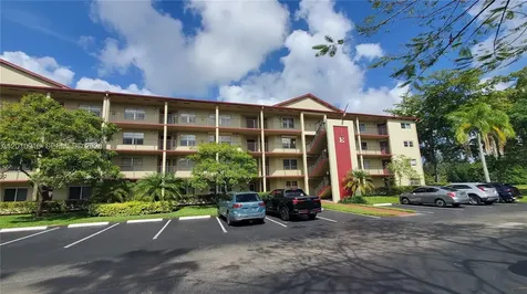901 SW 128th Avenue Pembroke Pines FL 33027