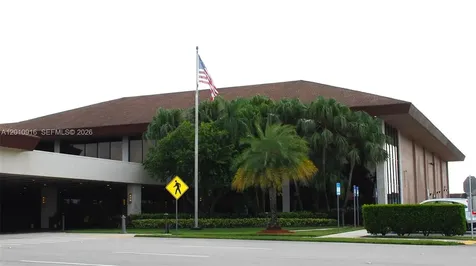 901 SW 128th Avenue Pembroke Pines FL 33027