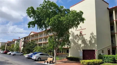 901 SW 128th Avenue Pembroke Pines FL 33027