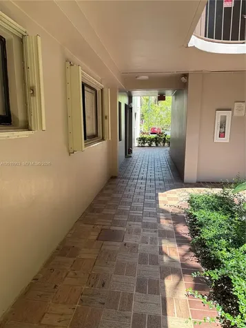 8730 SW 133rd Avenue Road Miami FL 33183