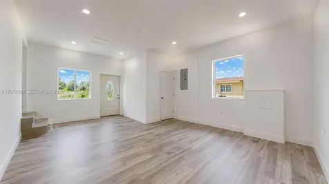 60 NE 16th Street Homestead FL 33030
