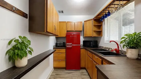 60 NE 16th Street Homestead FL 33030