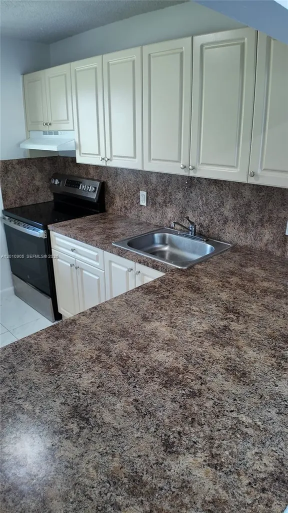 10900 SW 196th Street Cutler Bay FL 33157