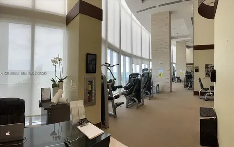 15811 Collins Avenue Sunny Isles Beach FL 33160