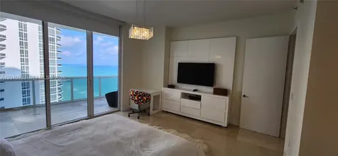15811 Collins Avenue Sunny Isles Beach FL 33160