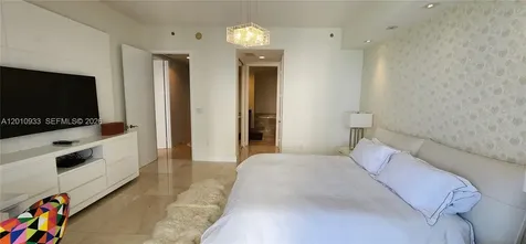 15811 Collins Avenue Sunny Isles Beach FL 33160