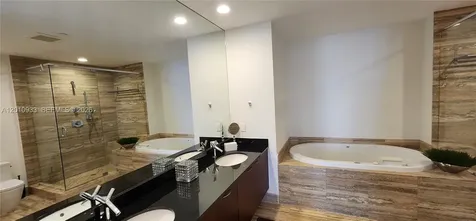 15811 Collins Avenue Sunny Isles Beach FL 33160
