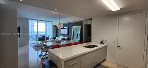 15811 Collins Avenue Sunny Isles Beach FL 33160