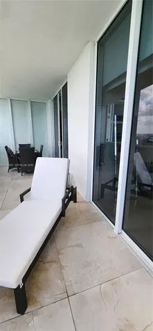 15811 Collins Avenue Sunny Isles Beach FL 33160