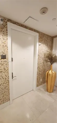 15811 Collins Avenue Sunny Isles Beach FL 33160