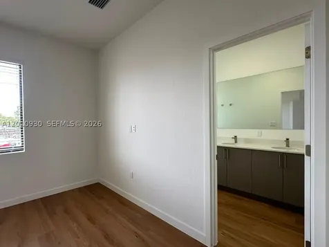 19440 SW 125th Avenue South Miami FL 33177