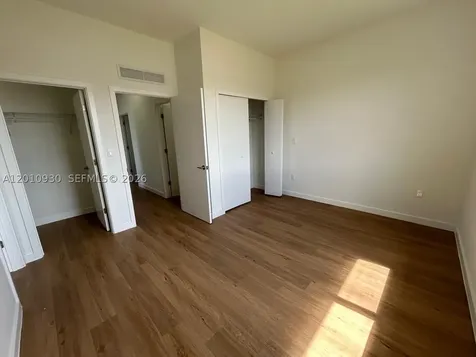 19440 SW 125th Avenue South Miami FL 33177