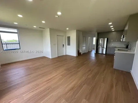 19440 SW 125th Avenue South Miami FL 33177