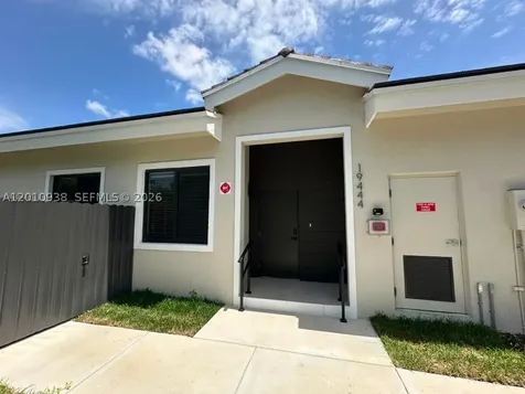 19444 SW 125th Avenue South Miami FL 33177