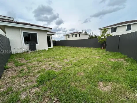 19444 SW 125th Avenue South Miami FL 33177