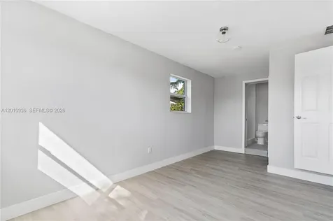 925 NW 84th Street Miami FL 33150