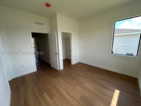 19442 SW 125th Avenue Miami FL 33177