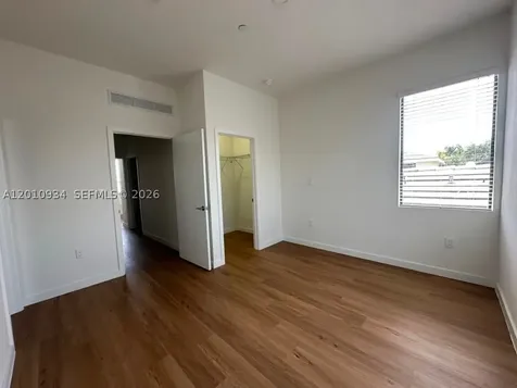19442 SW 125th Avenue Miami FL 33177