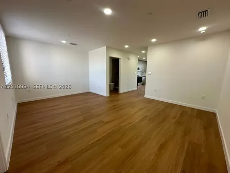 19442 SW 125th Avenue Miami FL 33177