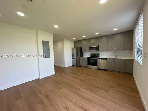 19442 SW 125th Avenue Miami FL 33177
