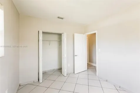 11460 SW 199th Street Miami FL 33157